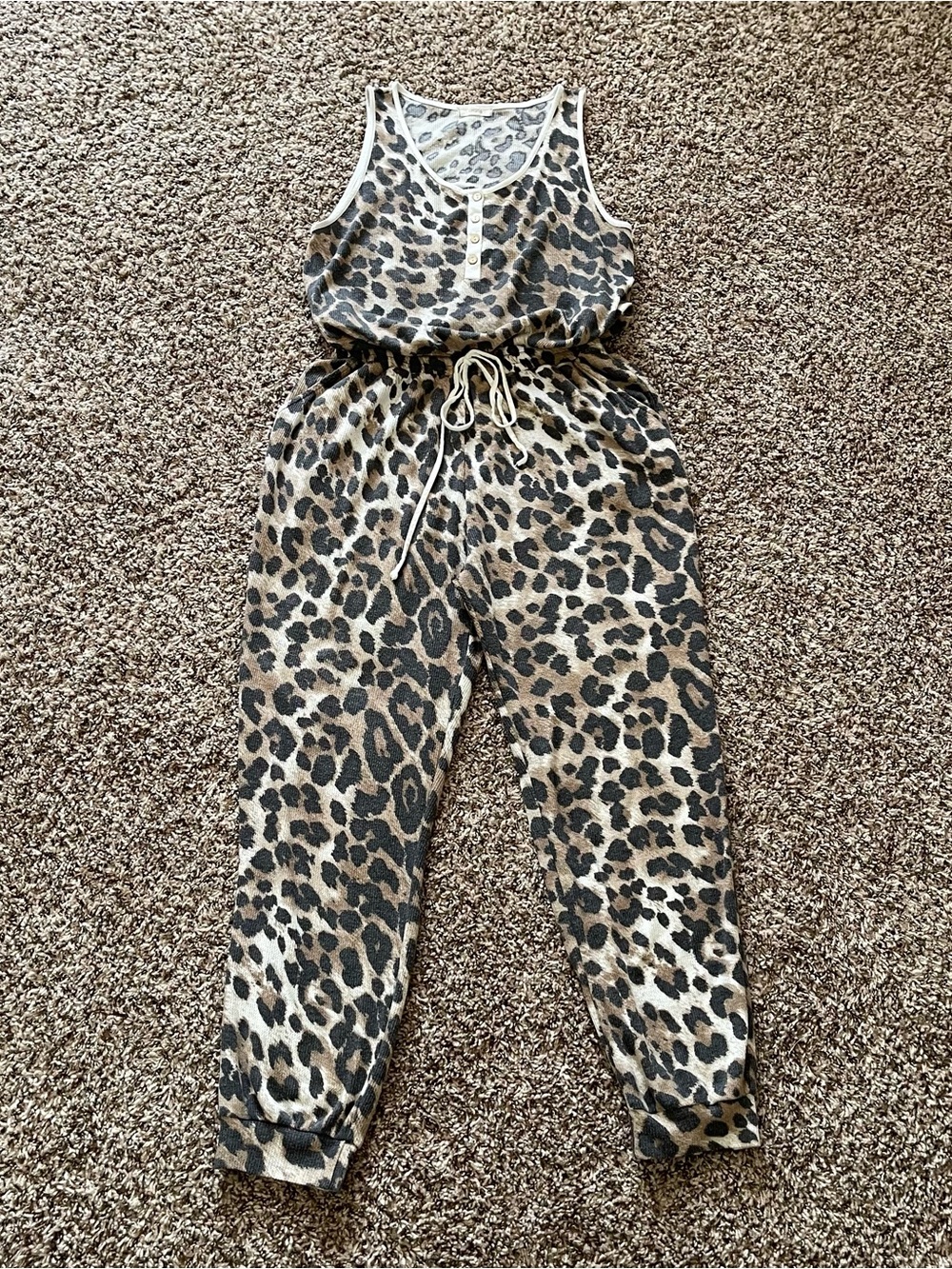 Beautiful Cherish‎ Women's Size M Leopard Print Sleeveless Drawstring Jumpsuit